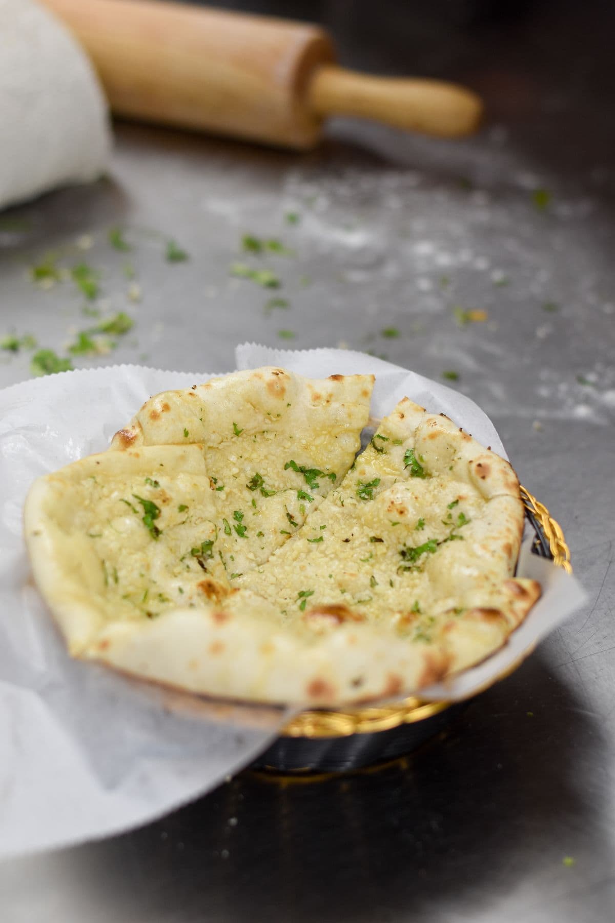 Garlic Naan (4 pcs)